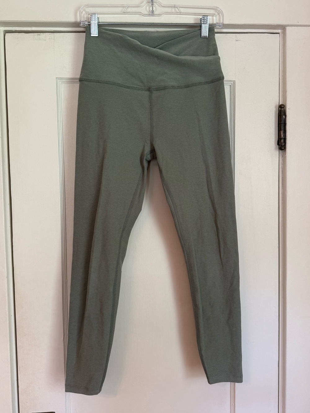 Beyond Yoga 7/8 Crossover Leggings